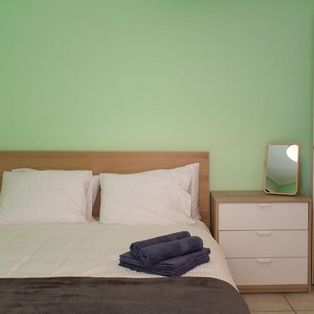 3 Bedroom Comfortable Apartment Gtd31506 Athens Ngoại thất bức ảnh